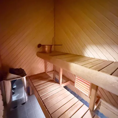 2 Bedroom Citycenter With Sauna And Free Privat Parking Pärnu